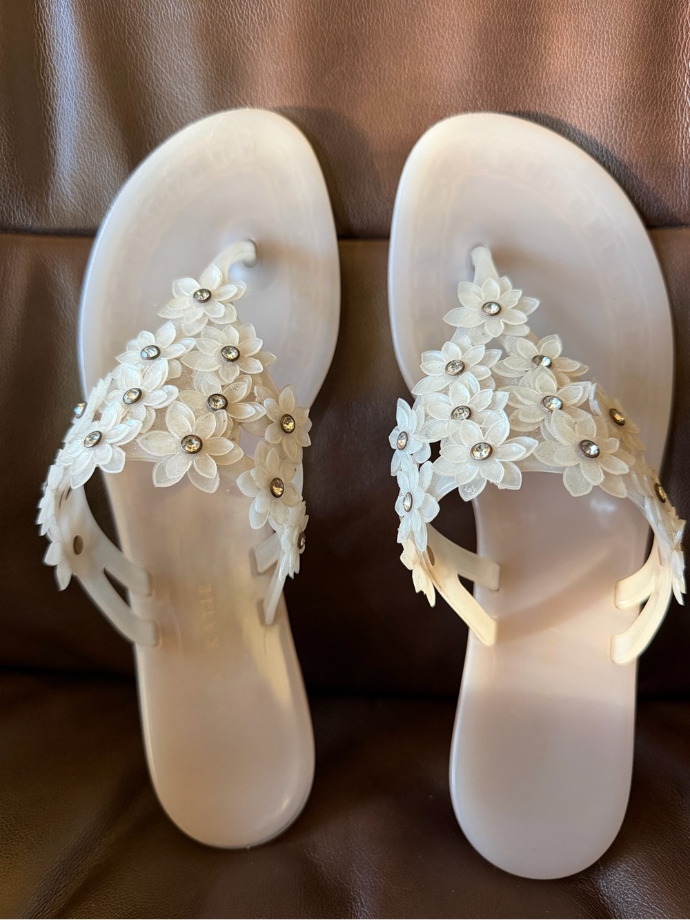 Kelly and Kathie Women’s Floral Jelly Thong Rhinestone Pale Pink Sandals